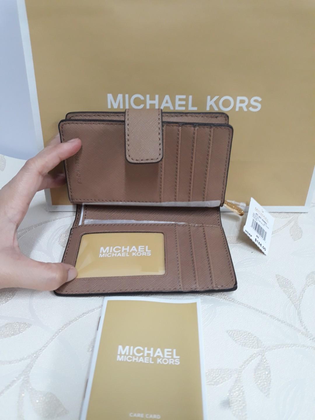 Michael kors store wallet dark khaki