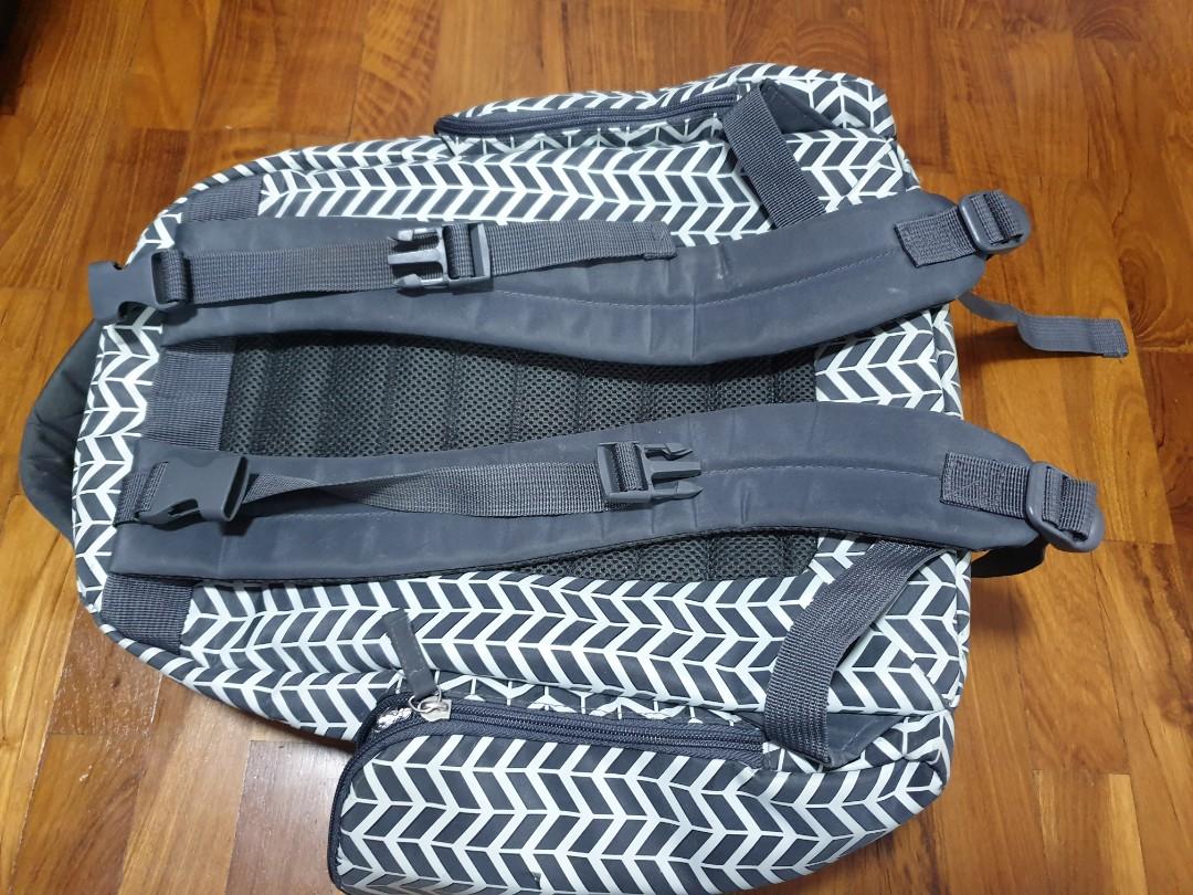 Carter s On the Move Backpack Diaper Bag Babies Kids Going Out Diaper Bags Wetbags on Carousell