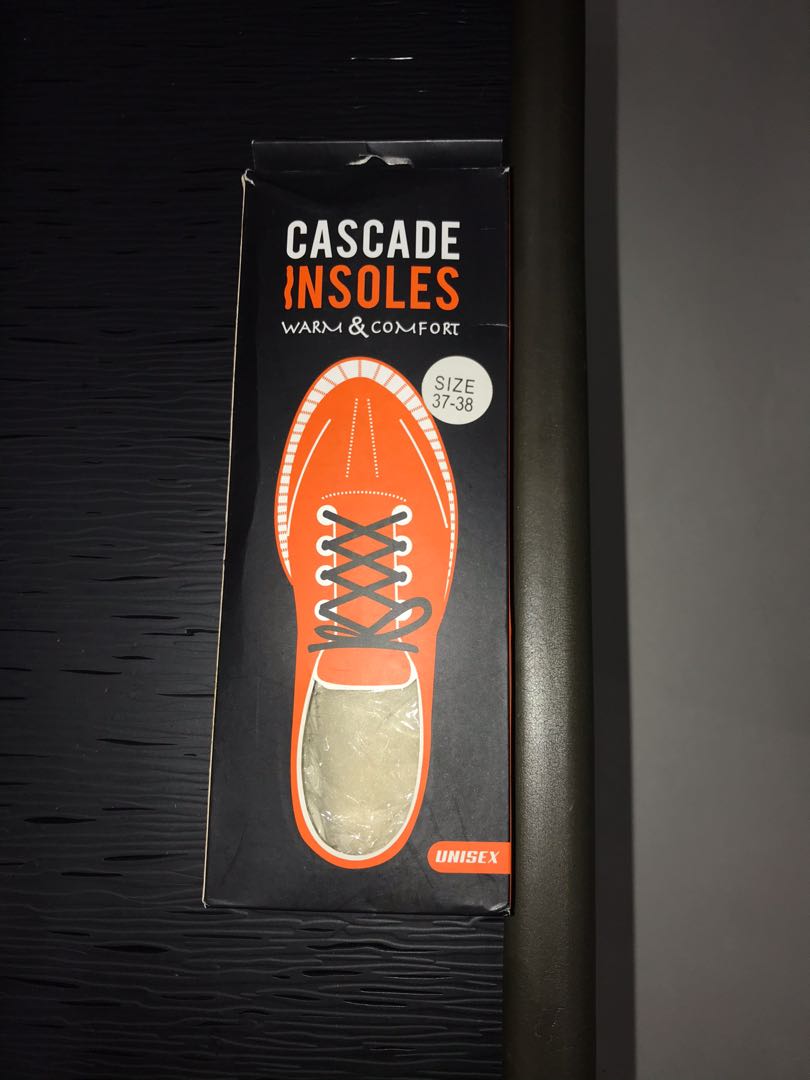 Cascade Fur Insole, Everything Else on Carousell