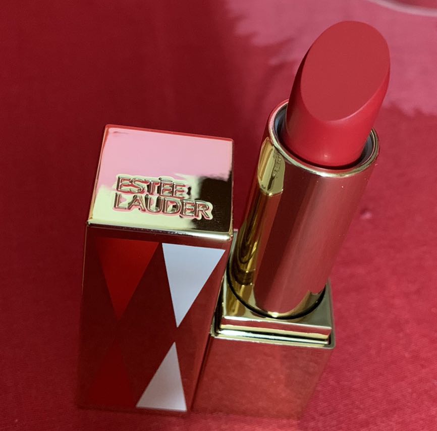 Estee Lauder Lipstick, Beauty & Personal Care, Face, Makeup on Carousell