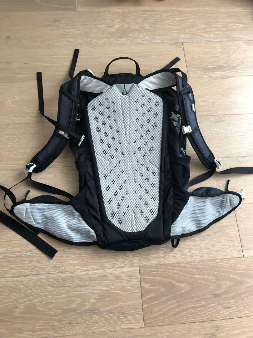 Gregory miwok 24l backpack discount