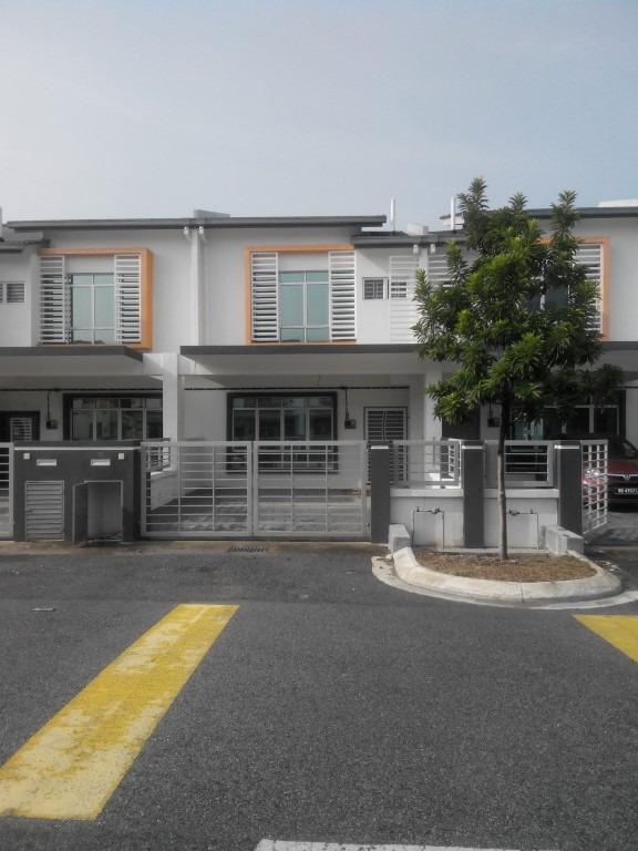 Hillpark, Puncak Alam, 2 Storey House, Near UiTM Puncak Alam, Property