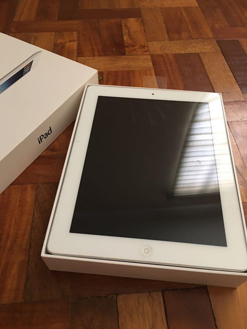 Ipad 16gb wifi 1st generation (Category: iPad) located in Taytay. Submitted by jayconcepcion (Listing ID 266492491, Image 2). Description: Fully functional No issues With box and charger.