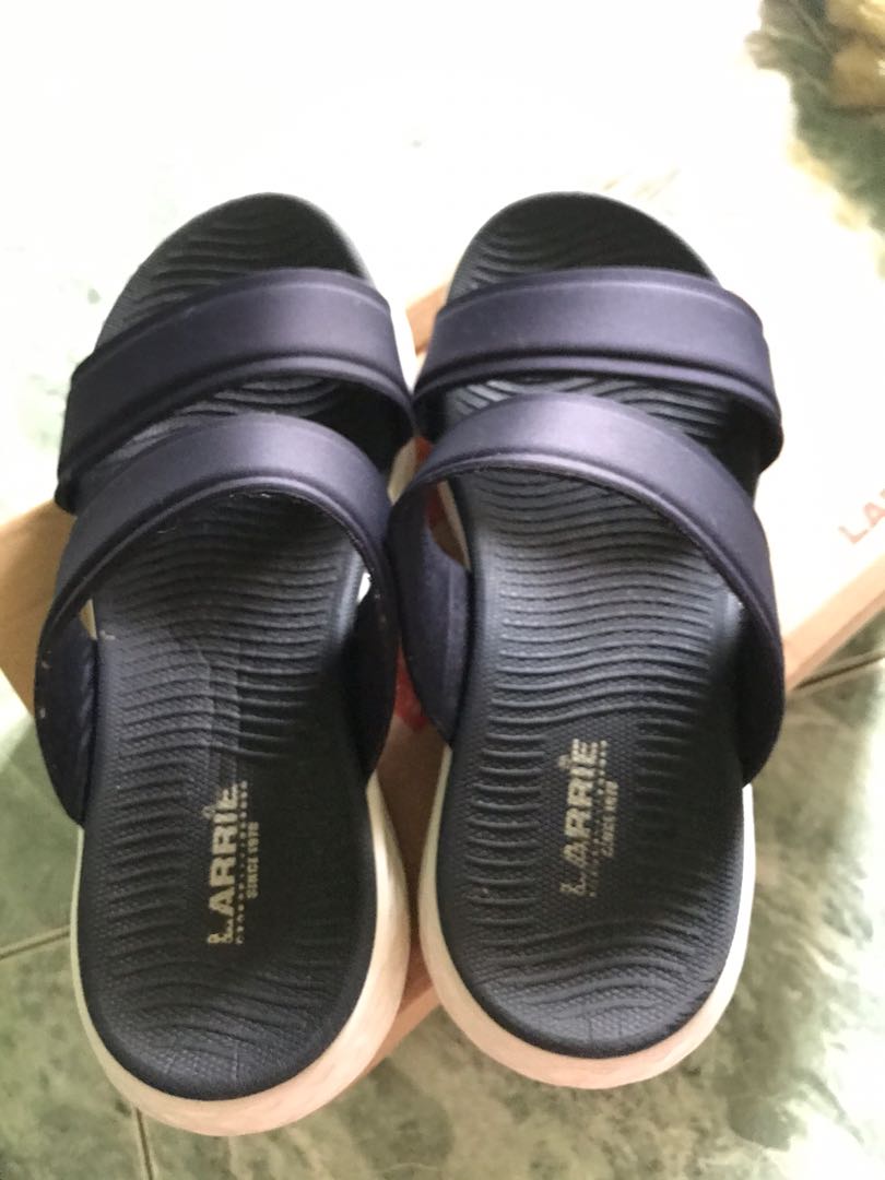 Larrie sandal discount