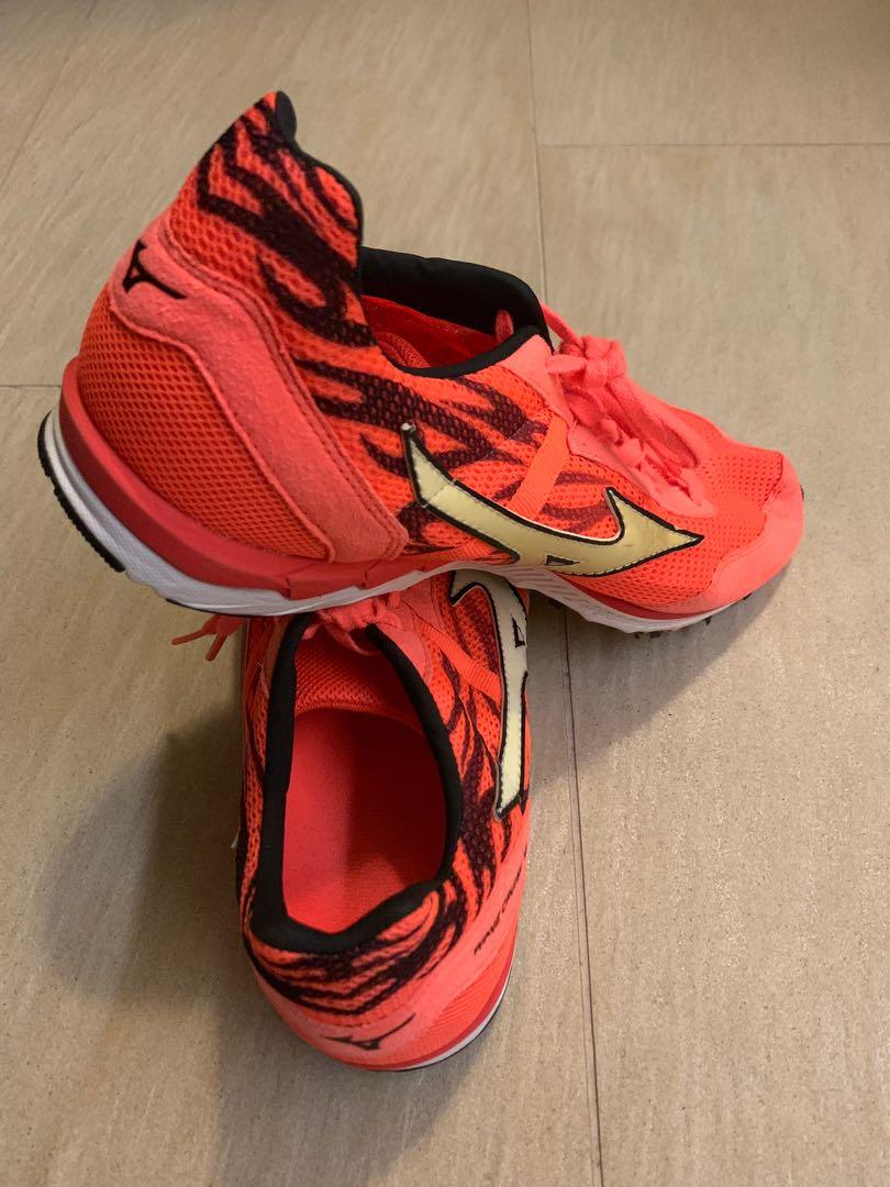 Mizuno Wave Cruise 10