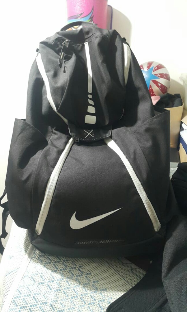 Nike elite bag 2.0, Men's Fashion, Bags, Backpacks on Carousell