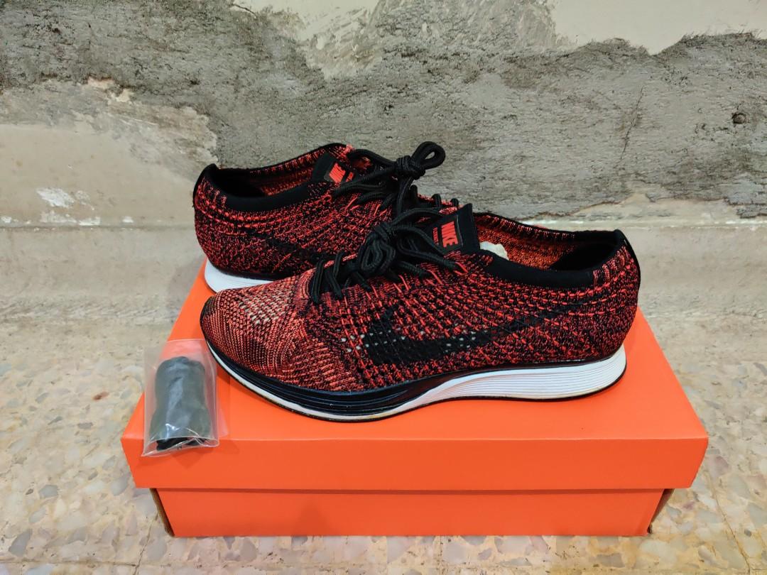 Nike flyknit 2025 racer fire rooster