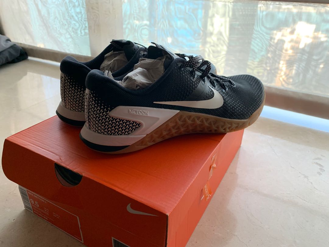 nike metcon 4 9.5