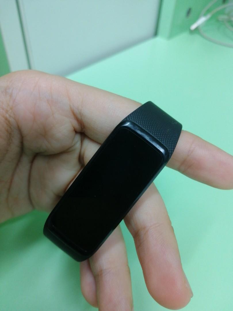 Olike Weloop Now 2 Smart Band Electronics Others On Carousell