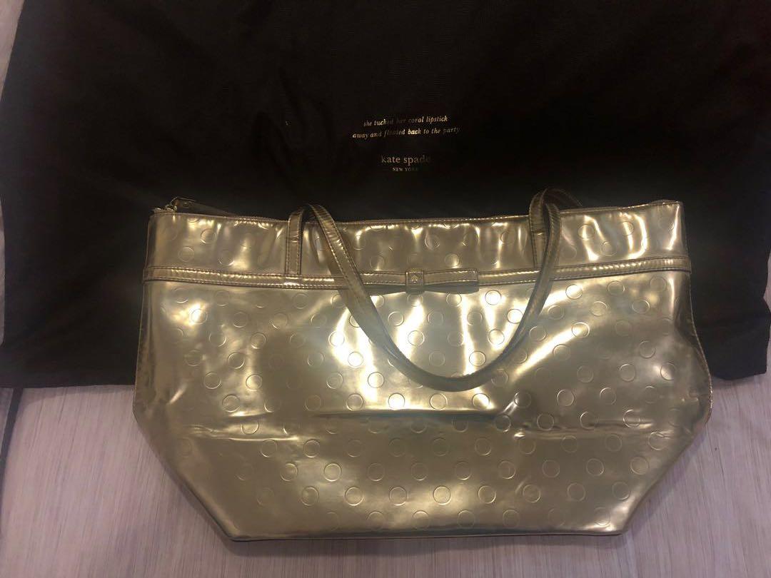 Original Kate Spade Totebag (Gold) (Category: Tote Bags) located in Antipolo. Submitted by donline98 (Listing ID 266454323, Image 1). Description: RFS: decluttering #: 0917-506-0336.