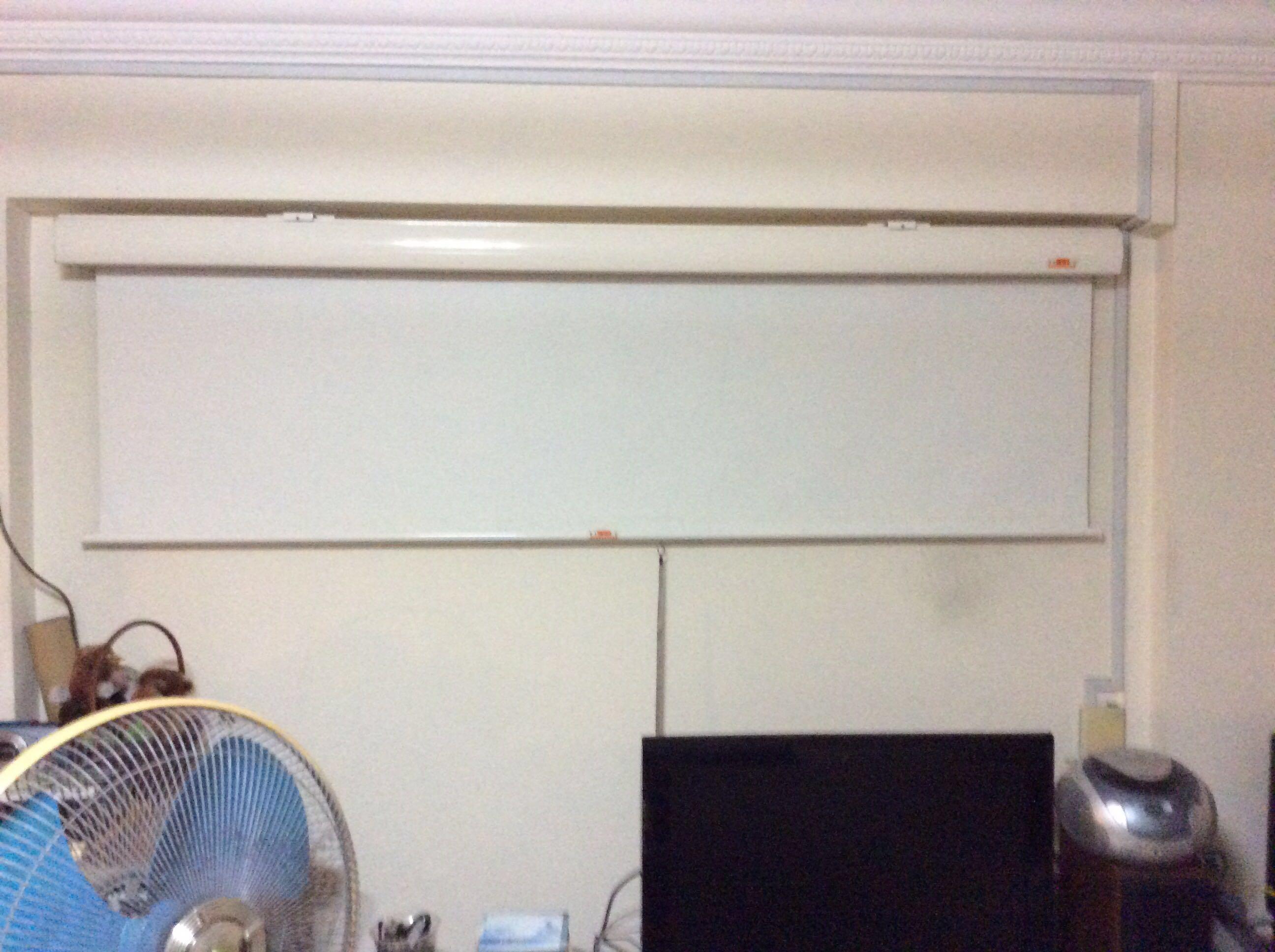 Projector Screen (ceiling) - (Category: Projectors) located in Singapore. Submitted by froggie_01 (Listing ID 126027129, Image 1). Description: Length : 1.8m Semi automated, silent retractable No black borders screen Rarely used. Model no: SAS 1818 http://www.remacotech.com/product/7422/SAS_Series_br_Semi_Automatic_Screen/ Tag: tv, screen, projection, projector, pull down, Ohio, retractable, movie, Samsung, Sony, benq, Panasonic,, view, white, ci