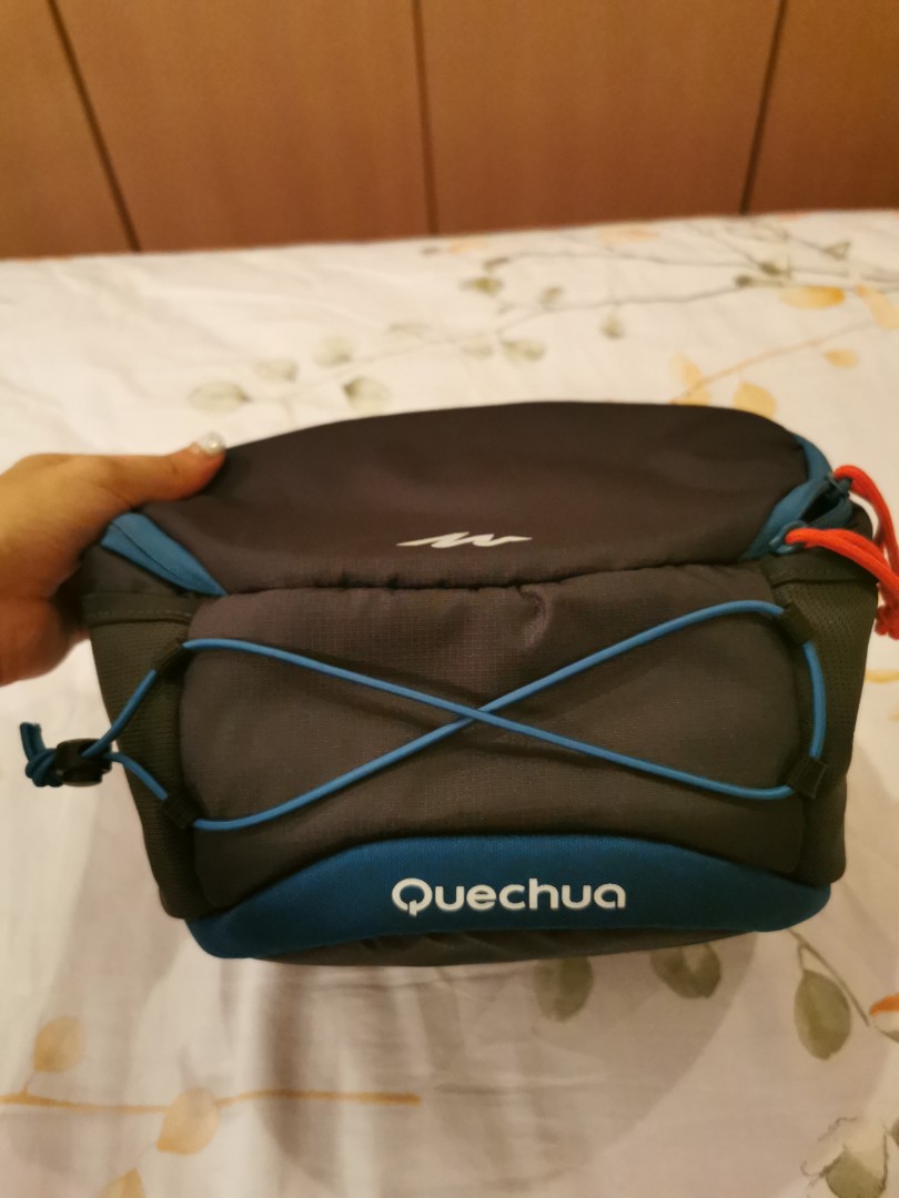 quechua camera bag