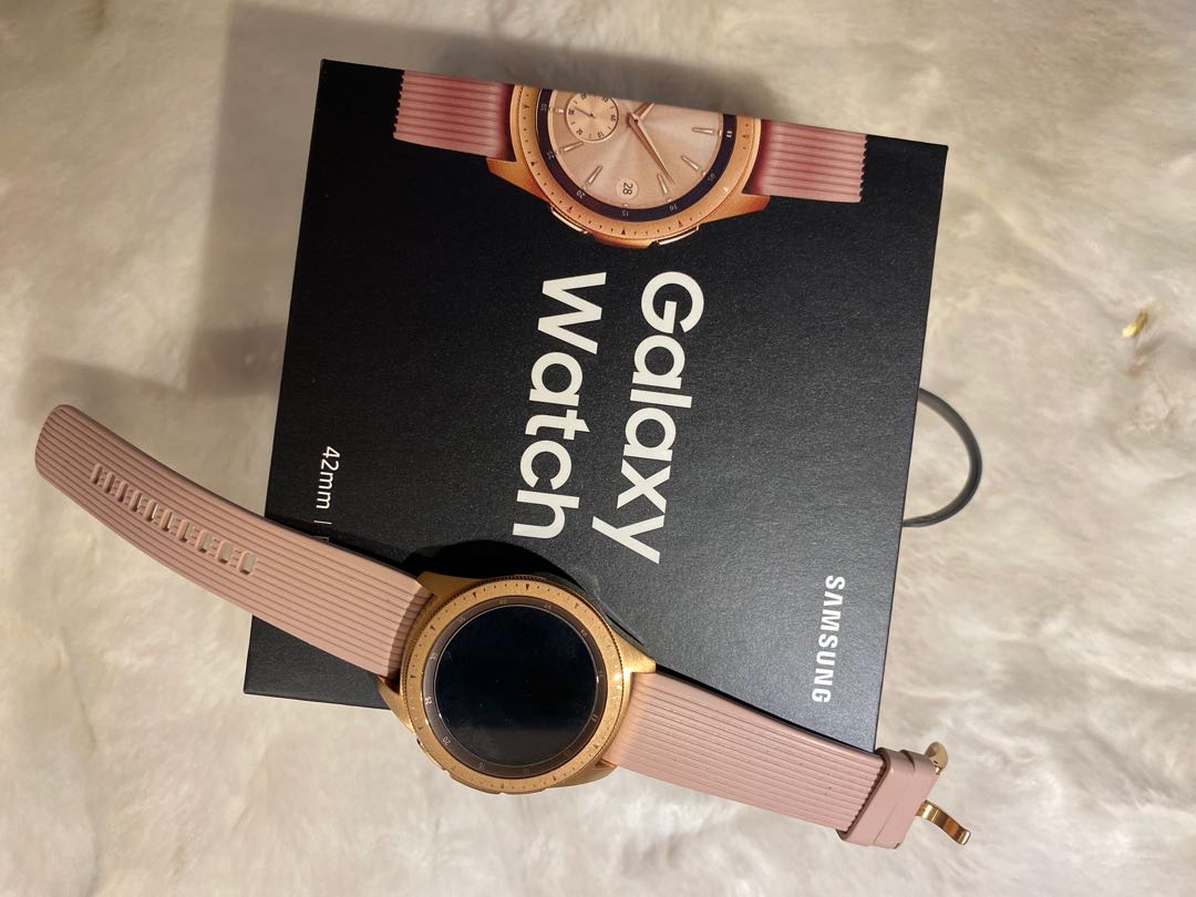 Samsung Galaxy Watch, Women's Fashion, Watches & Accessories, Watches