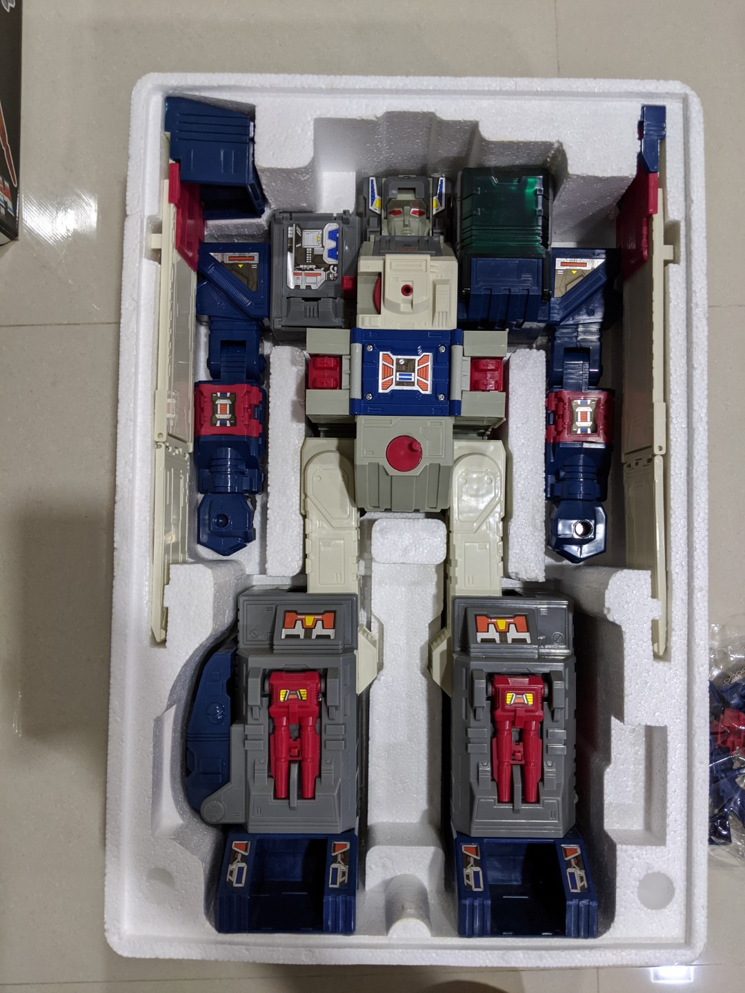 Transformers encore fortress maximus hotsell