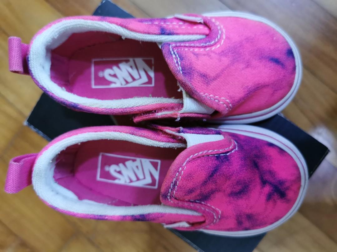 girls pink slip on vans