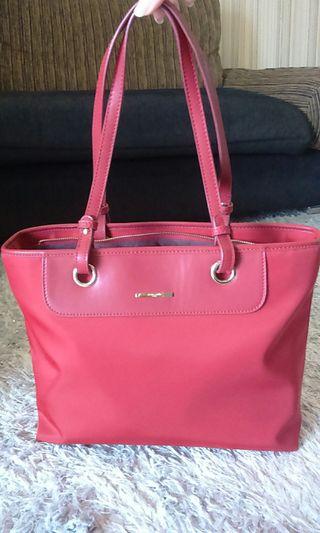 * BNWT * Pierre Cardin Red Bag