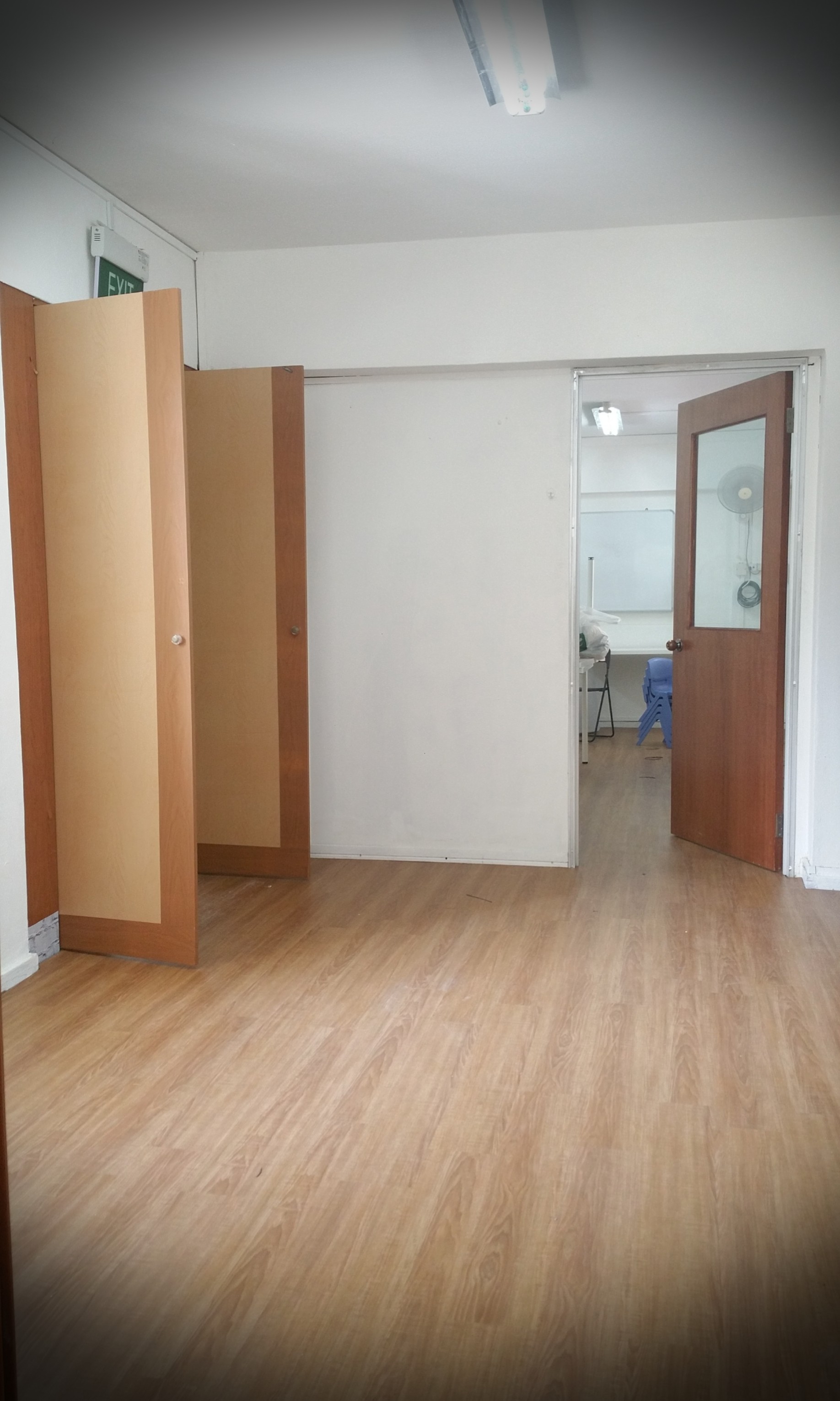 (Category: ) located in . Submitted by dkool (Listing ID 257745395, Image 1). Description: .