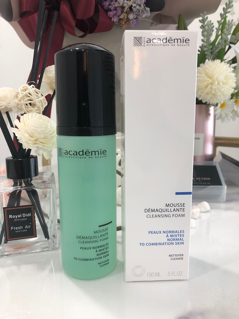 Cleansing Foam, Beauty & Personal Care, Face, Face Care on Carousell