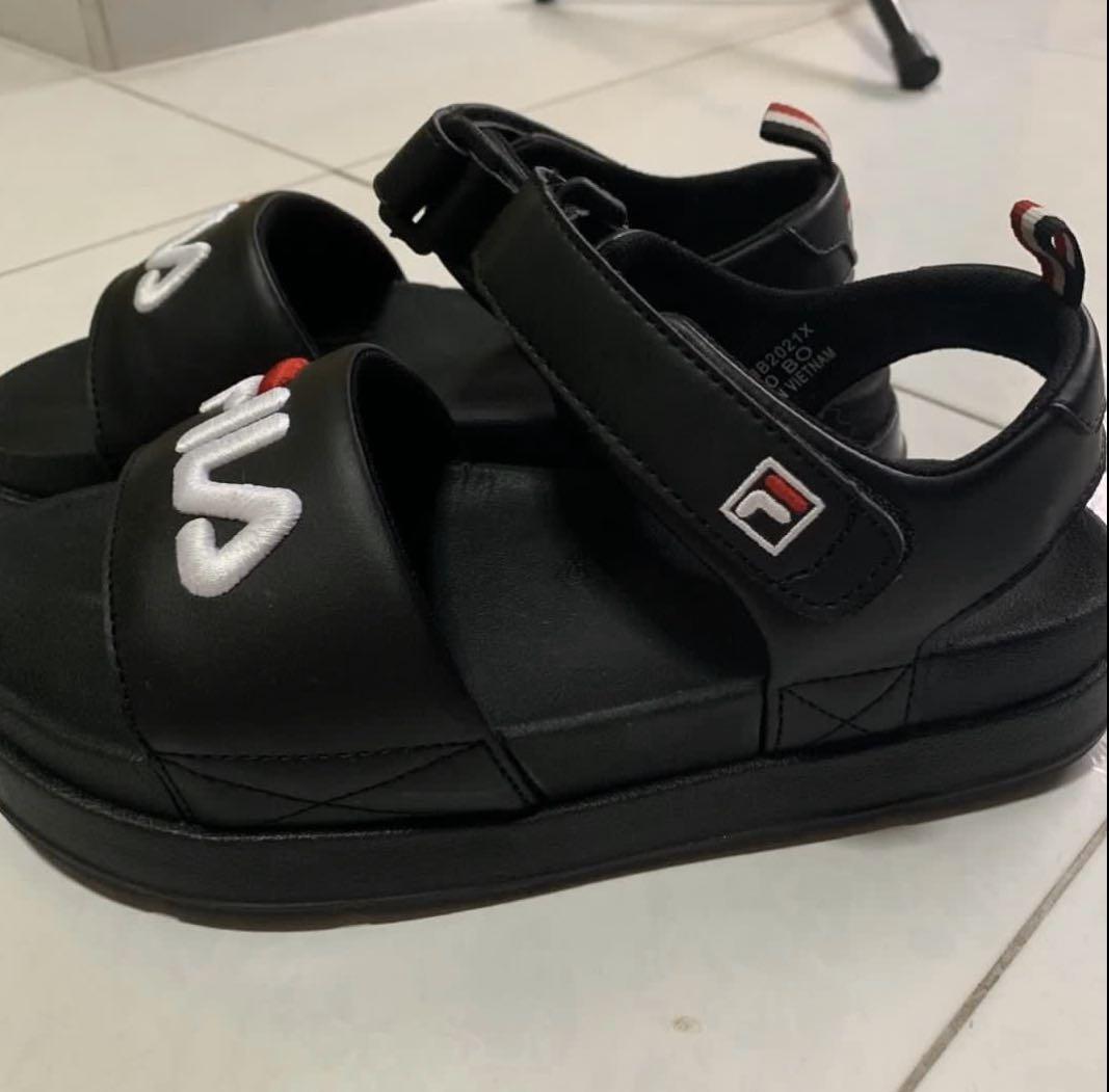Fila Sandals Sliders Drifter Jacked Up Women s Fashion Footwear Flipflops and Slides on Carousell