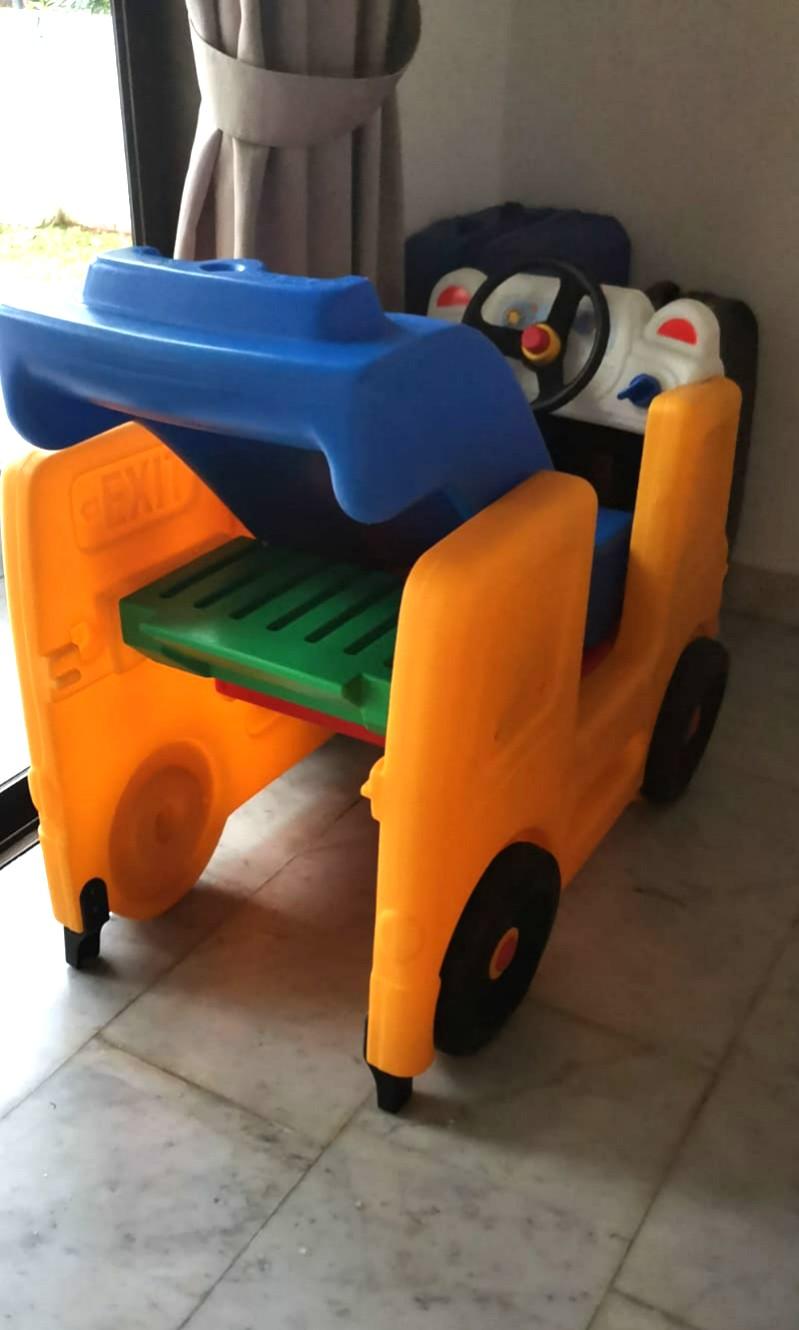 Little tikes school bus slide discount