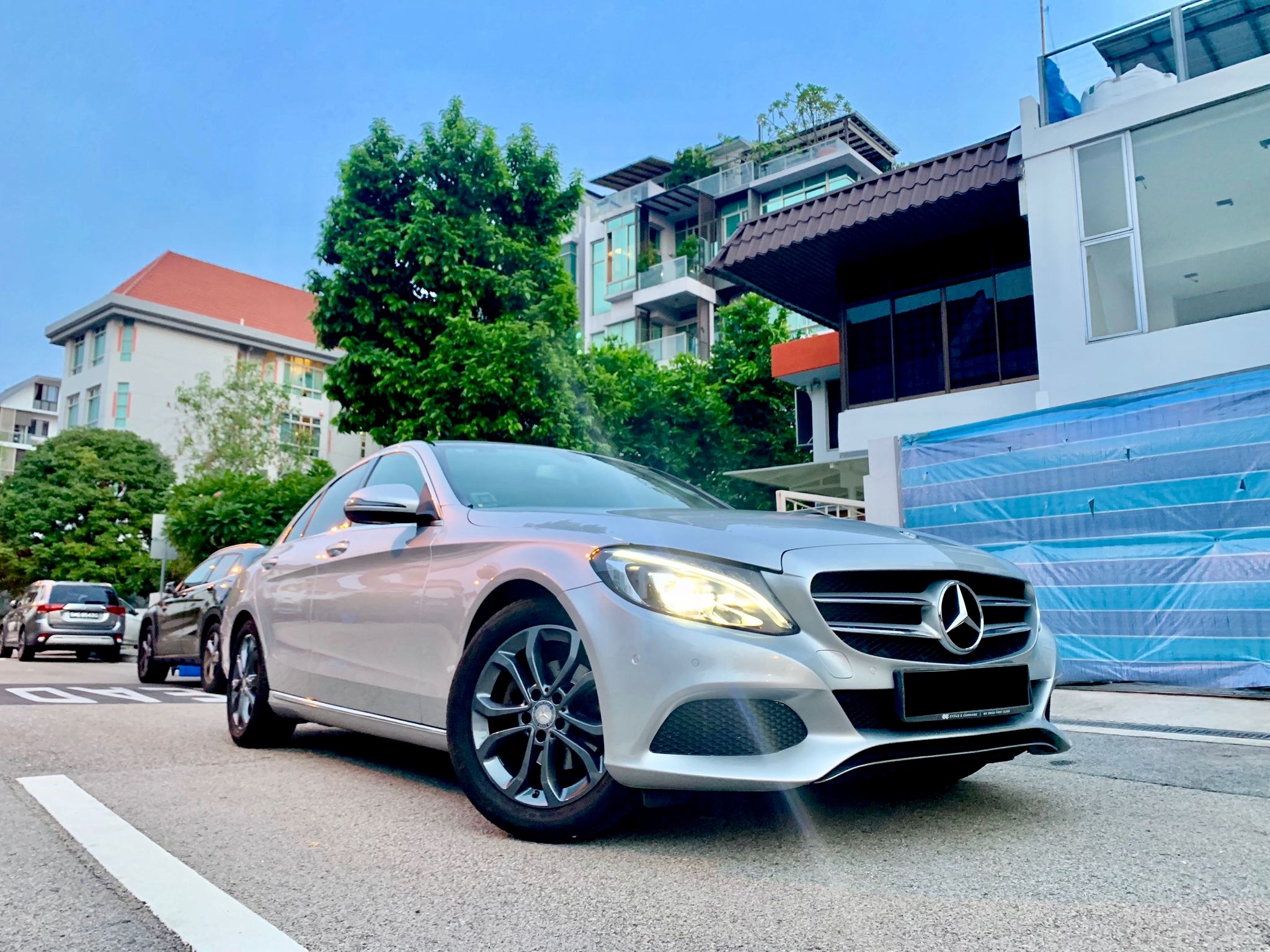 (Category: ) located in . Submitted by icars.trading (Listing ID 265913625, Image 1). Description: .