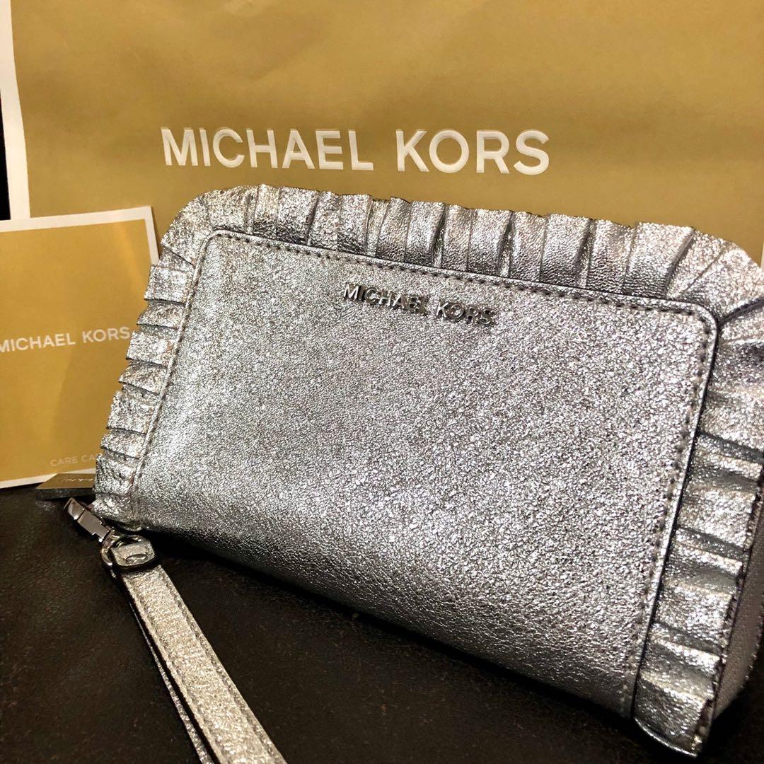 Michael Kors MK metallic wristlet wallet clutch Carousell