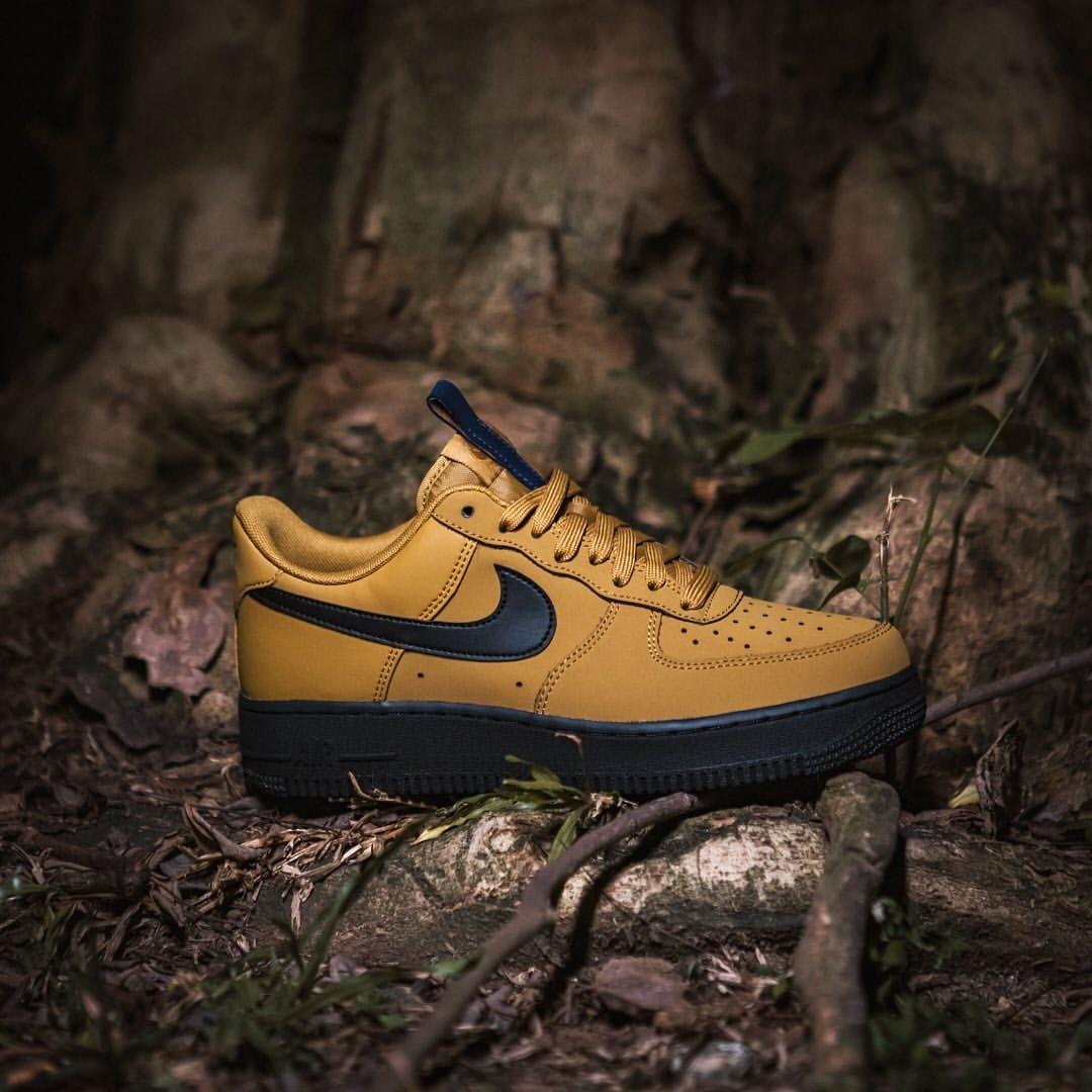 wheat and black air force 1