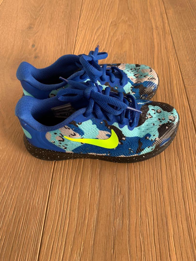 NikeID kids sneakers Babies Kids Babies Kids Fashion on Carousell