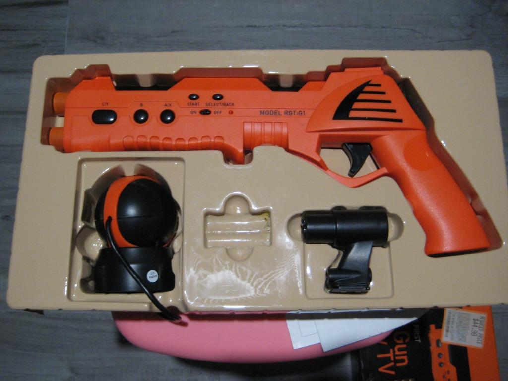 RGT G1 Light Gun retro game peripheral PS2 XBox, Video Gaming, Video