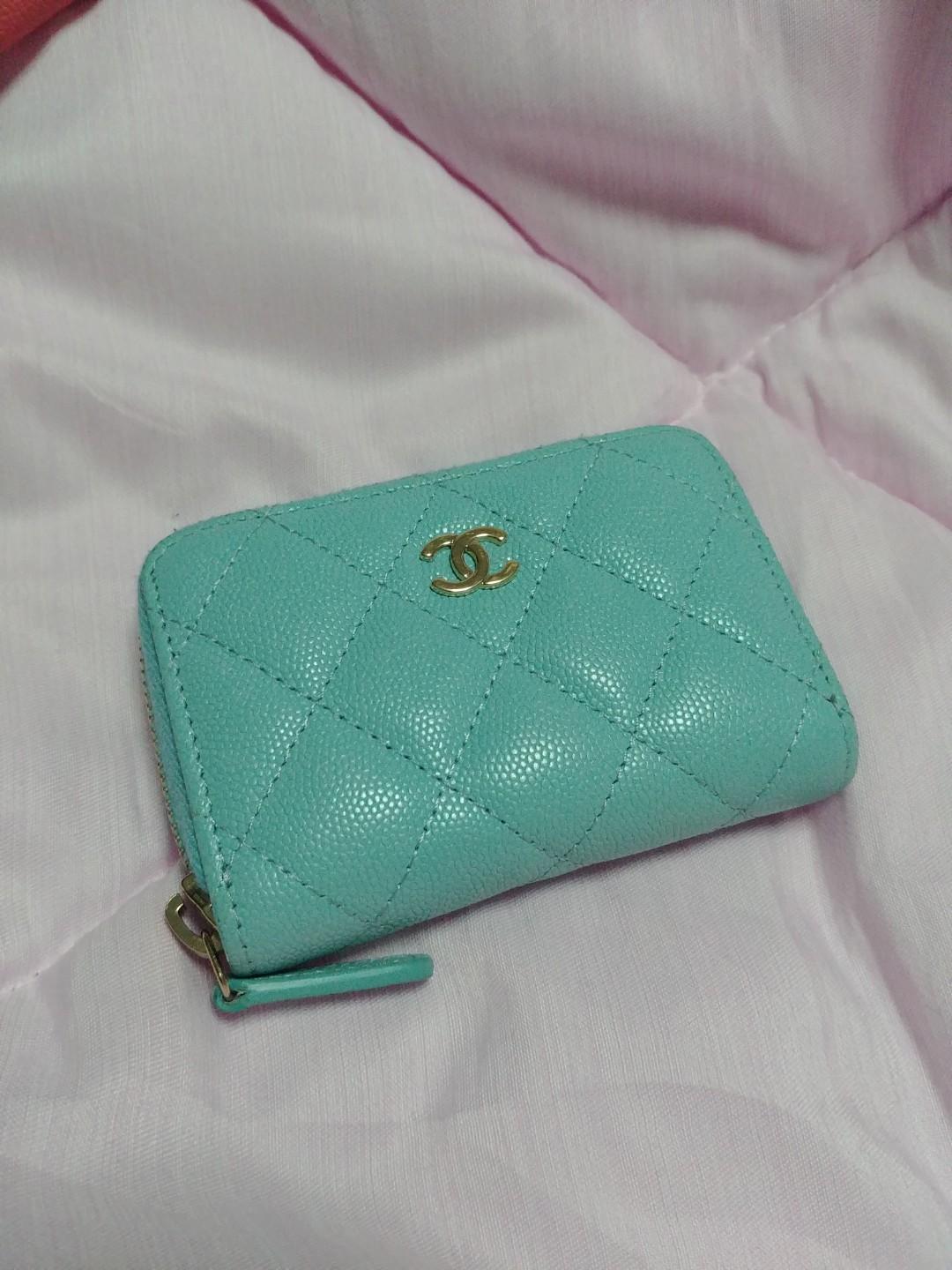 Chanel tiffany blue card holder outlet