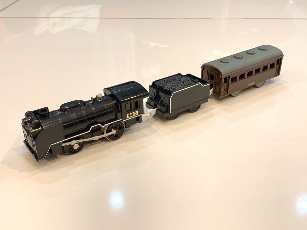 PLARAIL S-28 Steam Locomotive Type D51-200 w/Head Light Model Train 