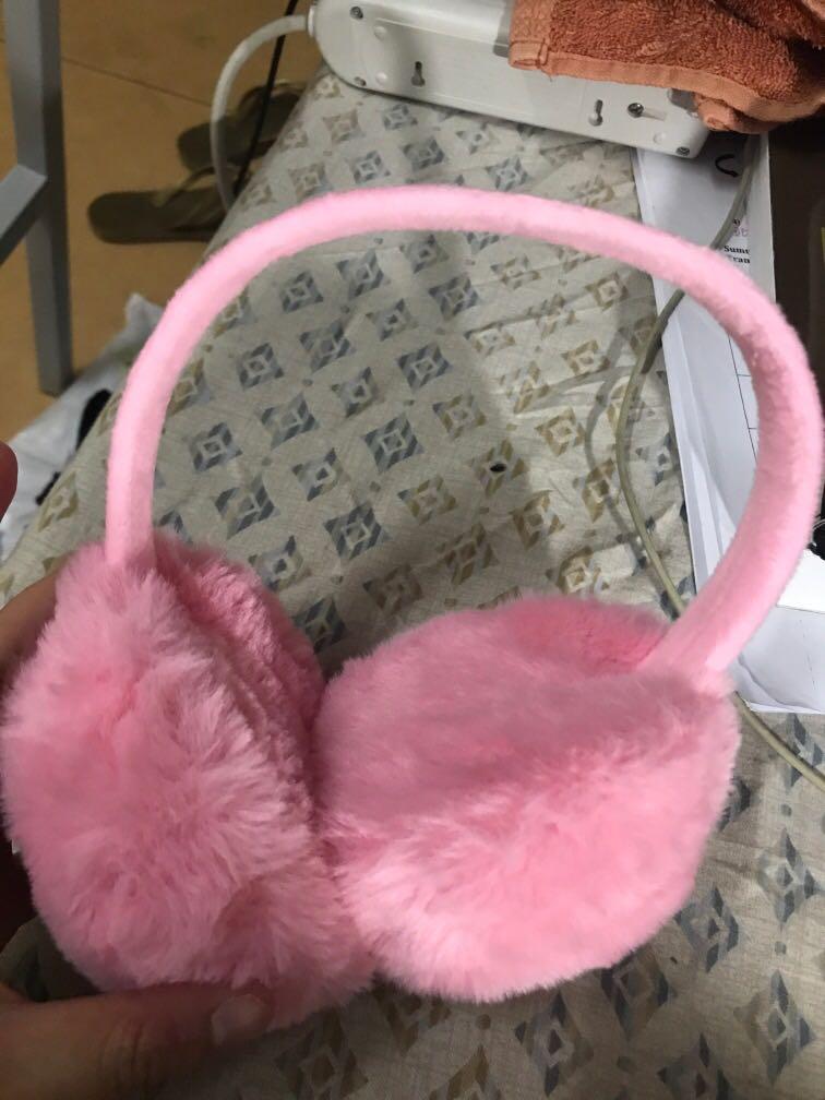 Winter Earmuffs (Category: Hair Accessories) located in Manila. Submitted by declutter_____ (Listing ID 266785733, Image 1). Description: .