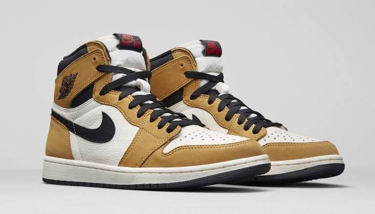 Travis scott jordan 1 bred hotsell