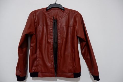 (Kategori: ) berada di . Dikirim oleh timythings (ID iklan 266936486, Gambar 1). Deskripsi: .