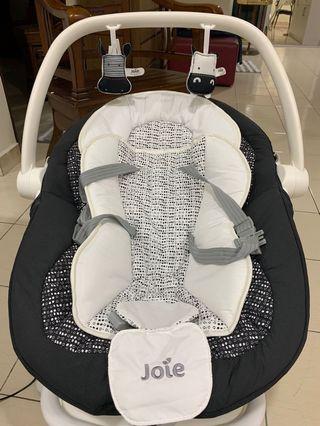 Joie Sansa Baby Rocker