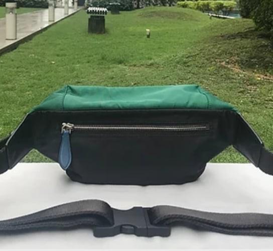 Burberry tri discount tone belt bag
