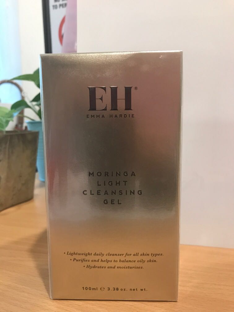 emma hardie moringa cleansing gel