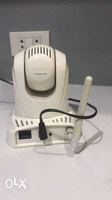 TRENDnet camera cctv like xiaomi (Category: Security Systems & CCTV Cameras) located in Makati City. Submitted by myngshop (Listing ID 238546085, Image 3). Description: Tv-ip851wic very good condition. Meet up glorieta makati only.
