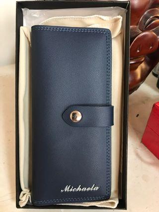 Michaela Wallet