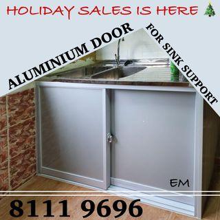 Aluminium door for sink stove support