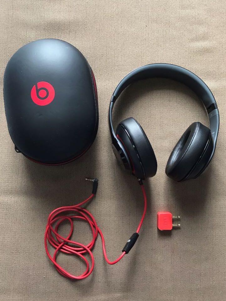 Beats by Dr. Dre Studio Wired Model B0500, Audio, Audio Equipment on