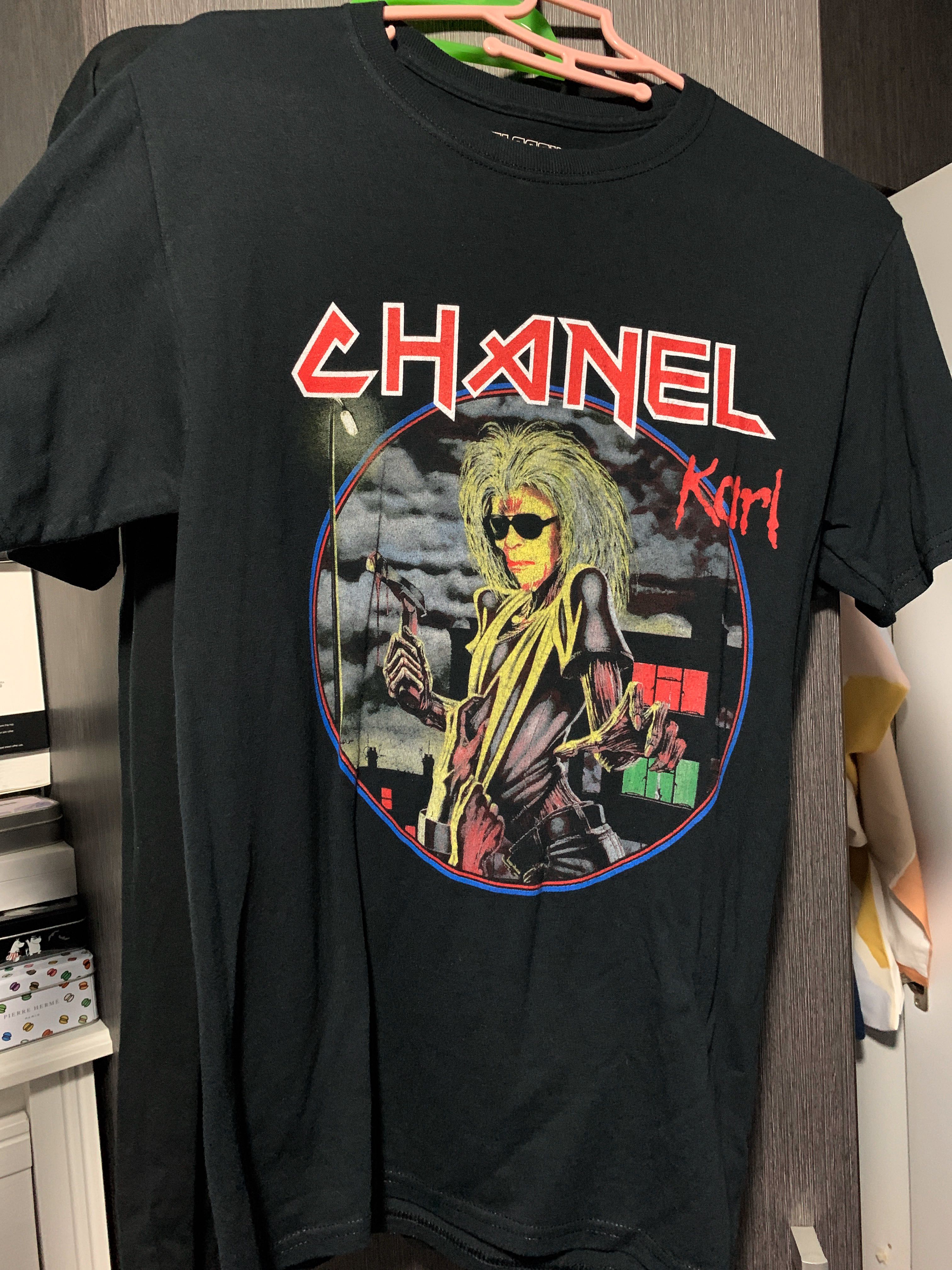 Chanel graphic tee Clearance