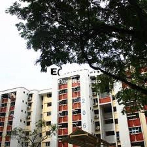 Blk 206 JURONG EAST STREET 21 Jurong East Near Jurong East