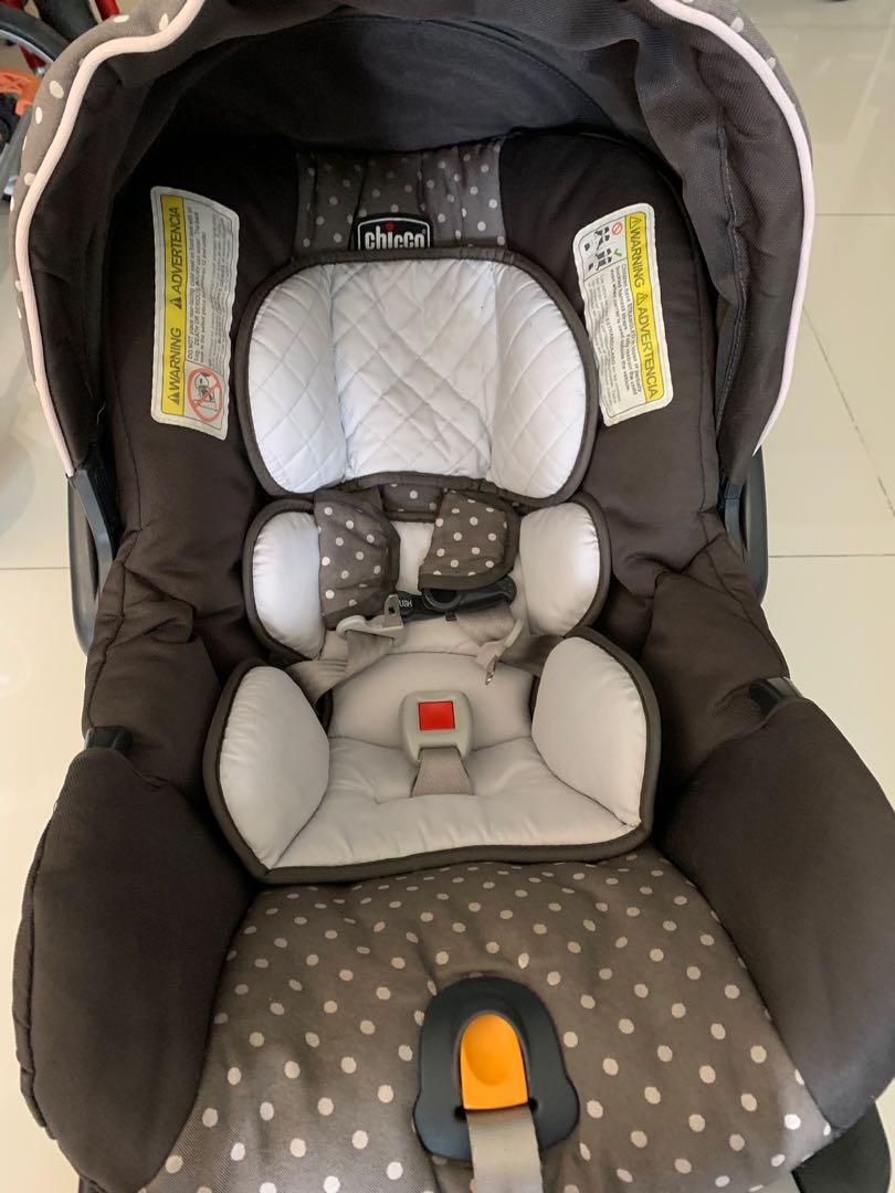 Chicco keyfit car seat and base, Babies & Kids, Going Out, Car Seats on