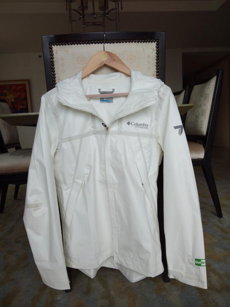 columbia titanium jacket outdry