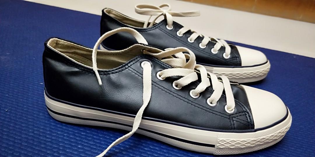Converse look alike, Men's Fashion, Footwear, Sneakers on Carousell