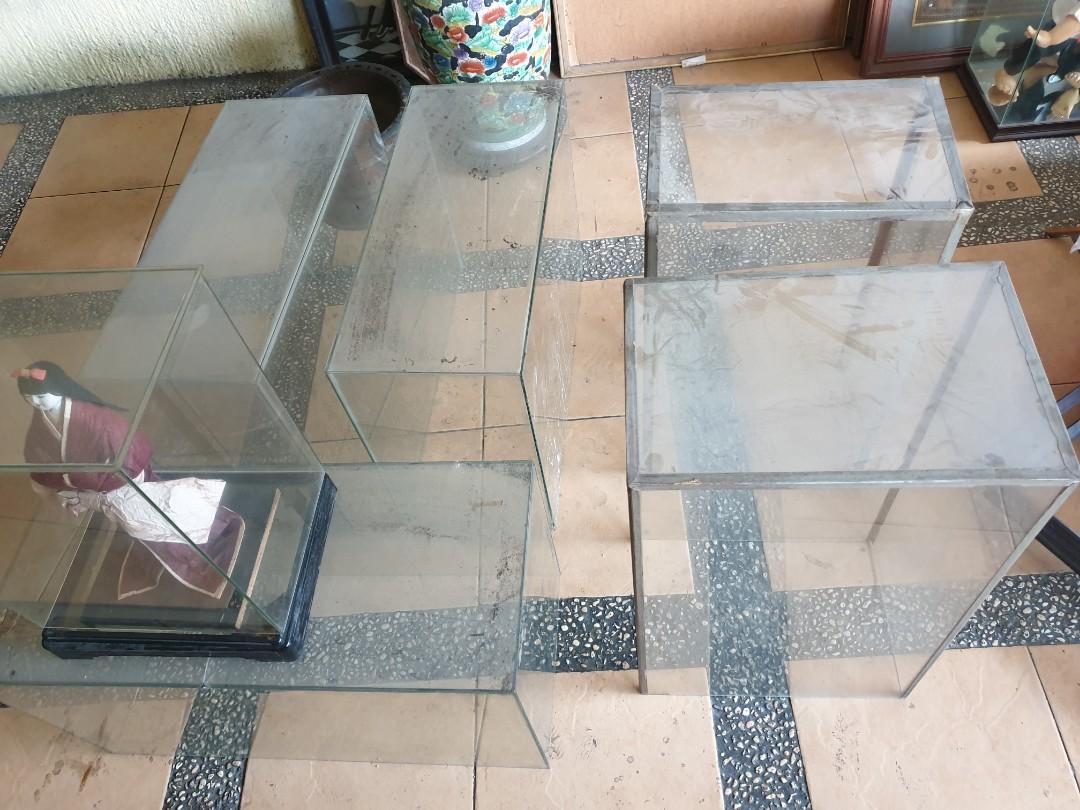 Glass display case (Category: Storage Boxes & Baskets) located in Cebu City. Submitted by jo.cruz (Listing ID 267112117, Image 2). Description: selling assorted glass display case for 200 each. Those are glass case of all my japanese doll collection. I transfer my collection in a curio cabinet..