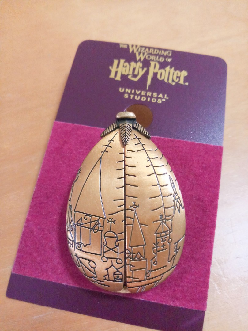Universal Studios Wizarding World of Harry Potter Golden Egg Opening Pin 