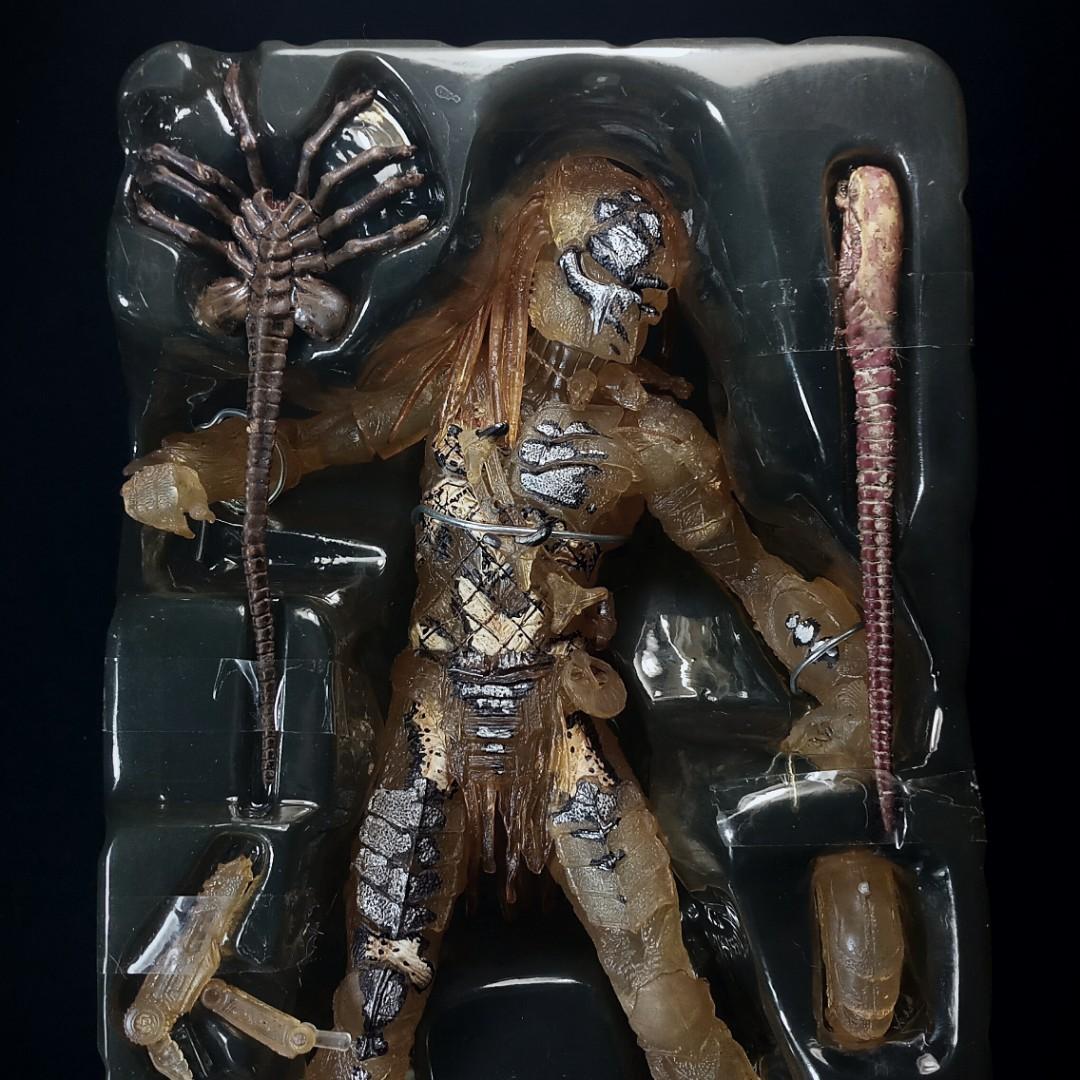 NECA AVP Aliens Vs. Predator Requiem MID CLOAKED WOLF PREDATOR SDCC 2008 Exclusive 8