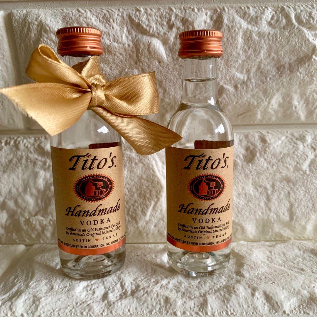 Tito's Handmade Vodka miniature 50ml, Food & Drinks ...